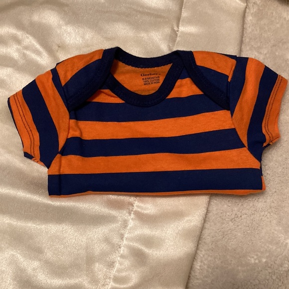 Gerber’s Short sleeve 6-9 navy and orange onesie - Picture 11 of 12